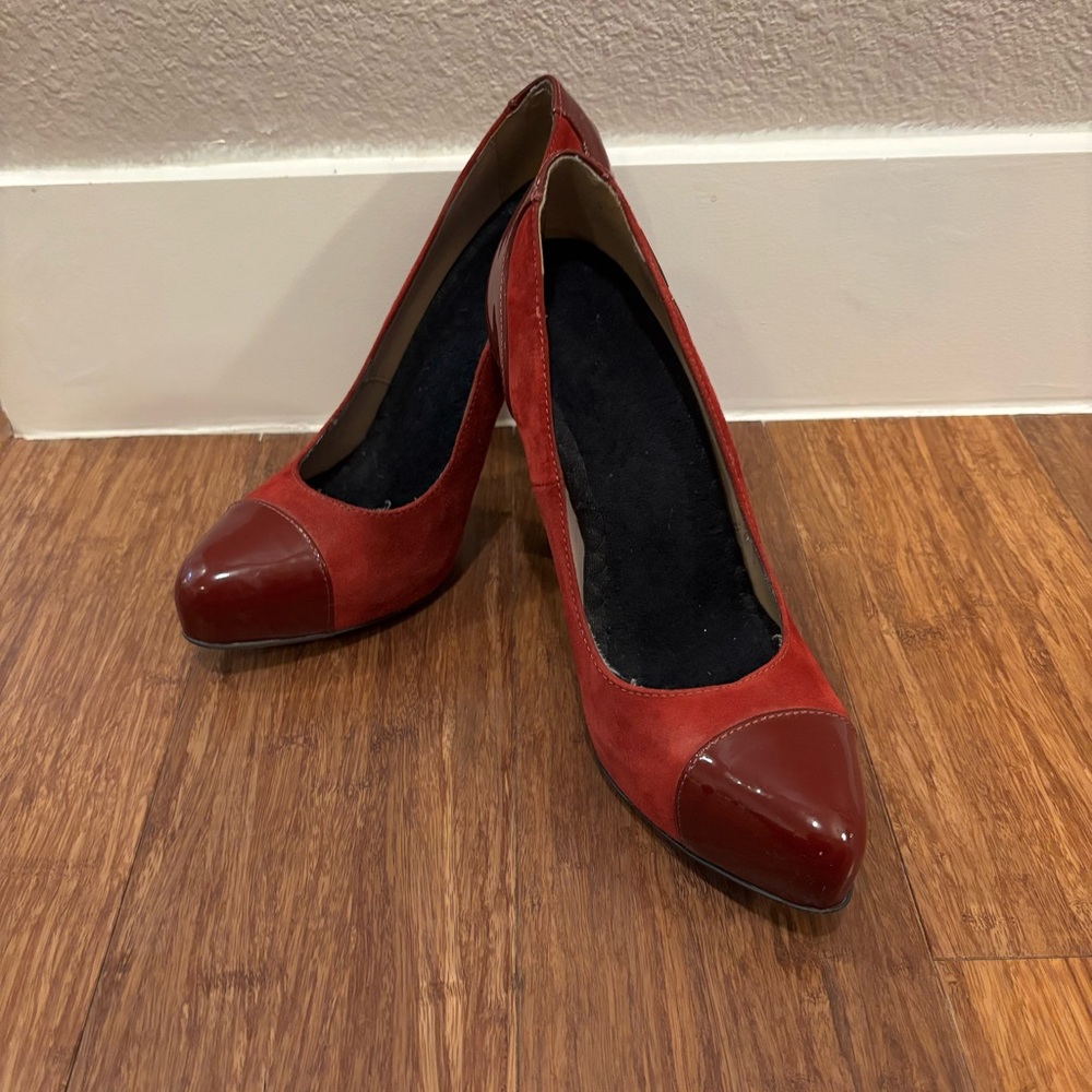 Italian red and burgundy suede and patent leather heels 9